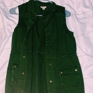 army green button up vest